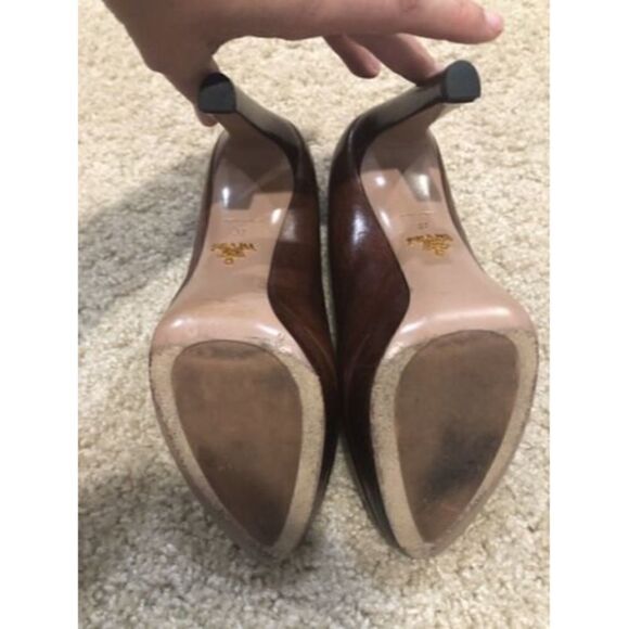 Prada Womens Brown Leather High Heel Pumps Size 37 - Picture 4 of 12